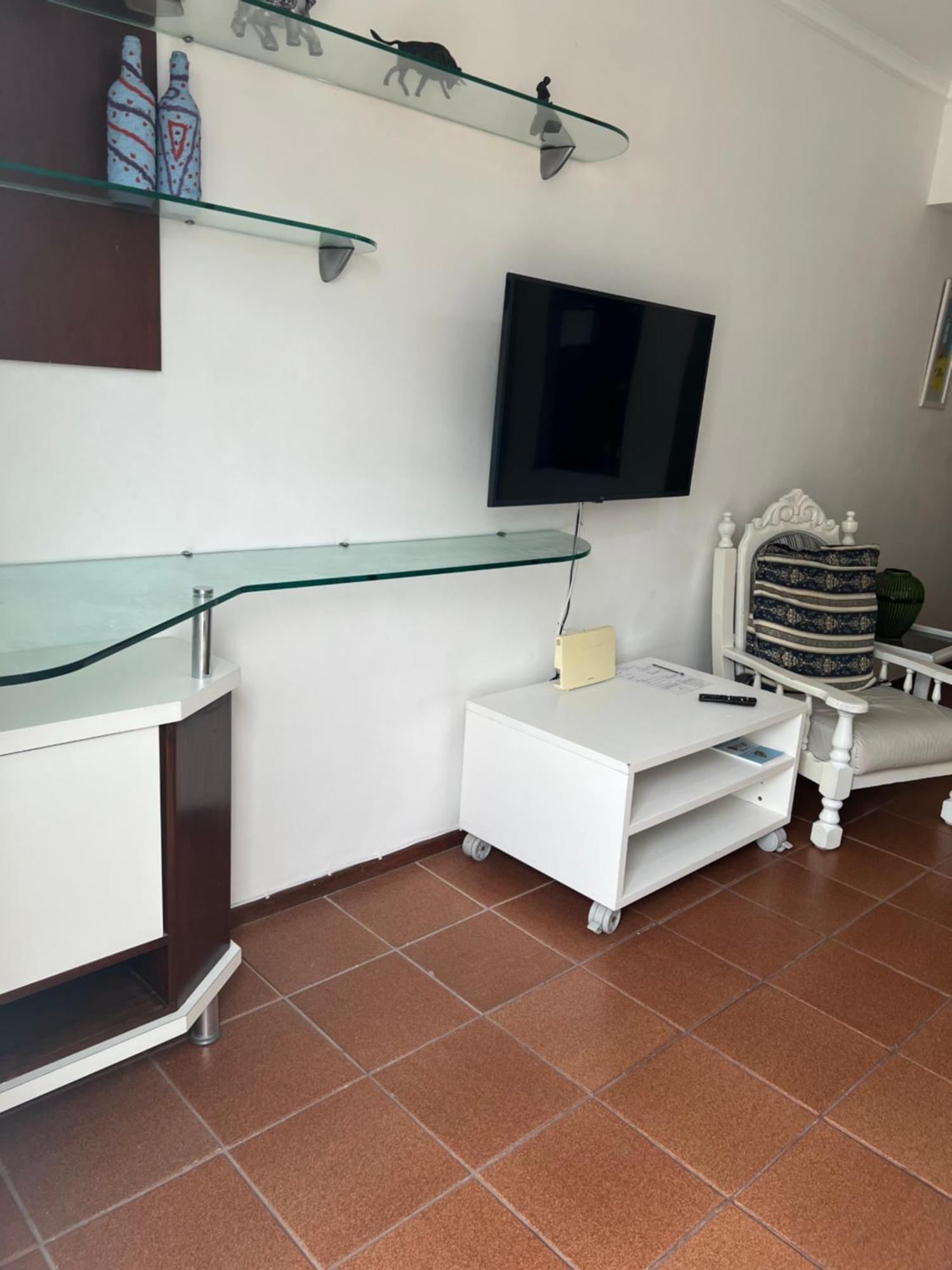 Apartamento Incrivel Em Cabo Frio Com Localizacao Privilegiada Ao Lado Da Praia Do Forte! 公寓 *