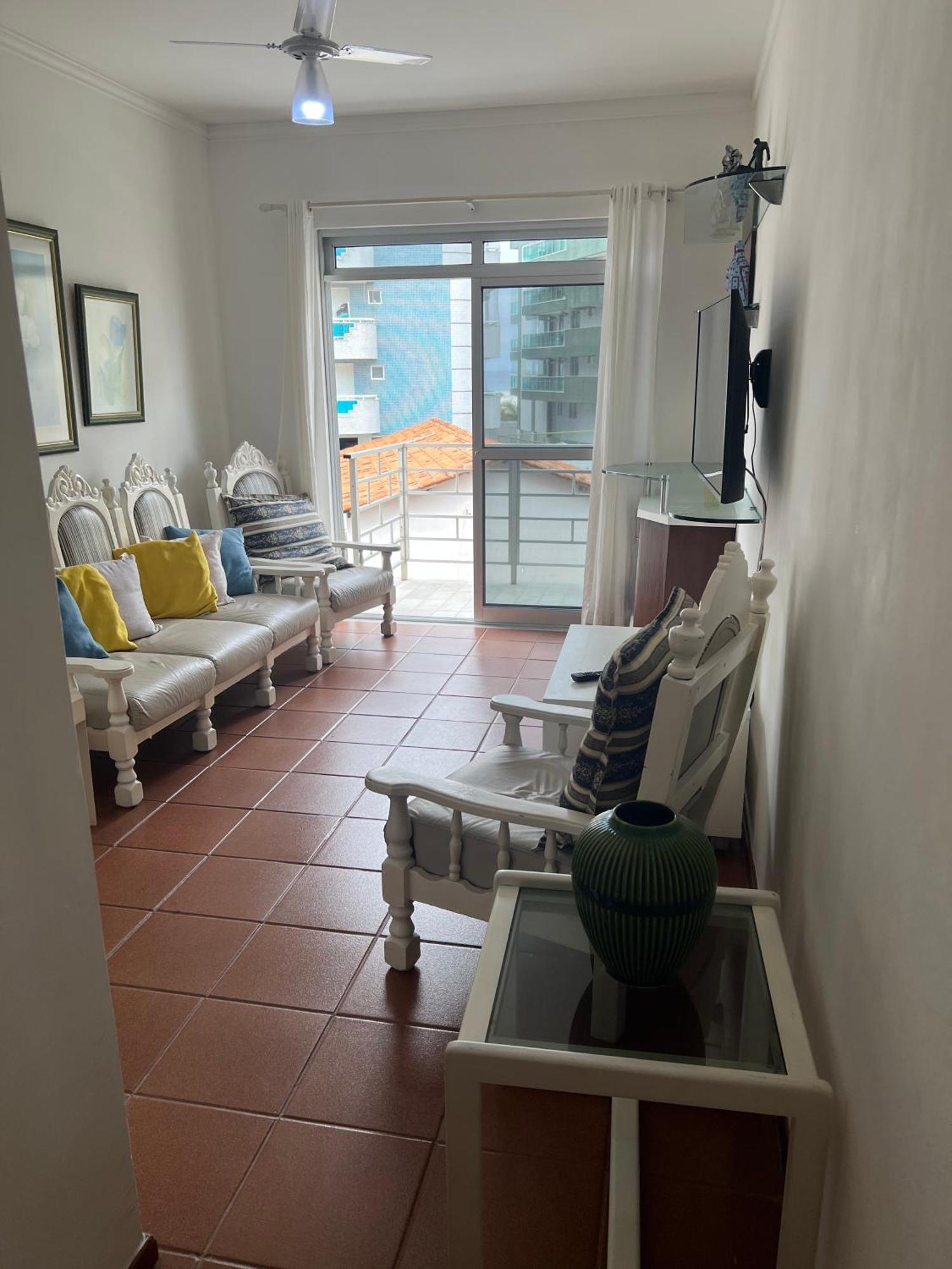 Apartamento Incrivel Em Cabo Frio Com Localizacao Privilegiada Ao Lado Da Praia Do Forte! *